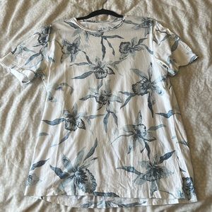 Hentch man floral t-shirt - Sz M